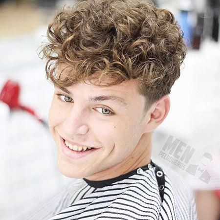 Cabelo hot sale cacheado menino